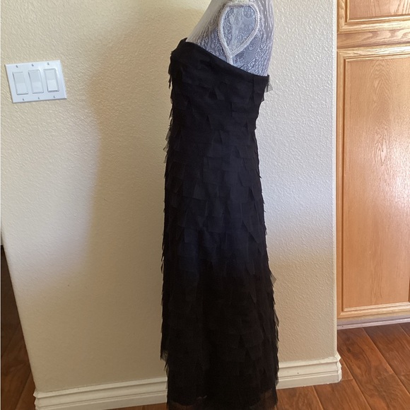 BCBG MaxAzria Black Strapless Tiered Tulle Midi Dress - Picture 4 of 11